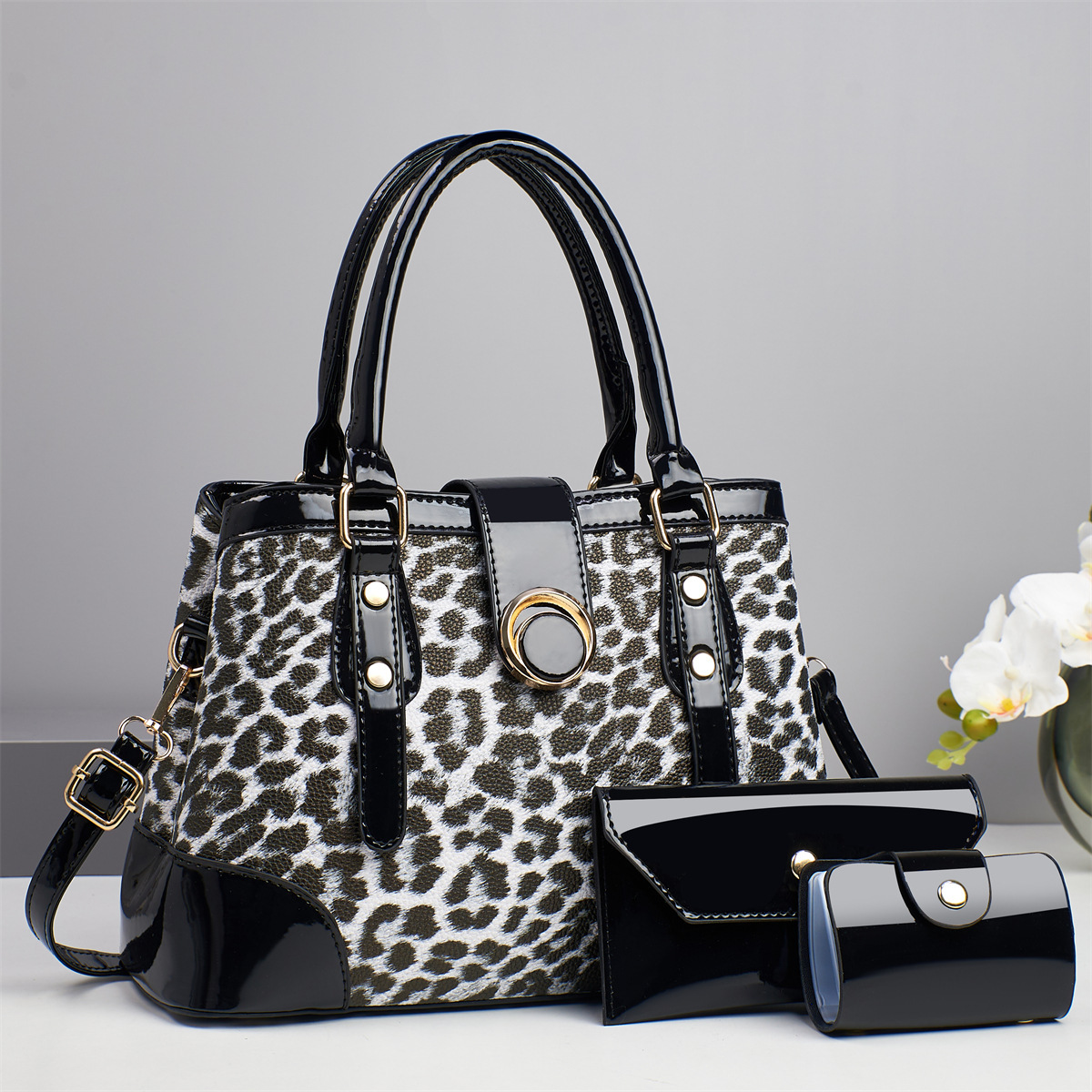 Women Large Capacity Handbag Shoulder Crossbody Bag - Image 6