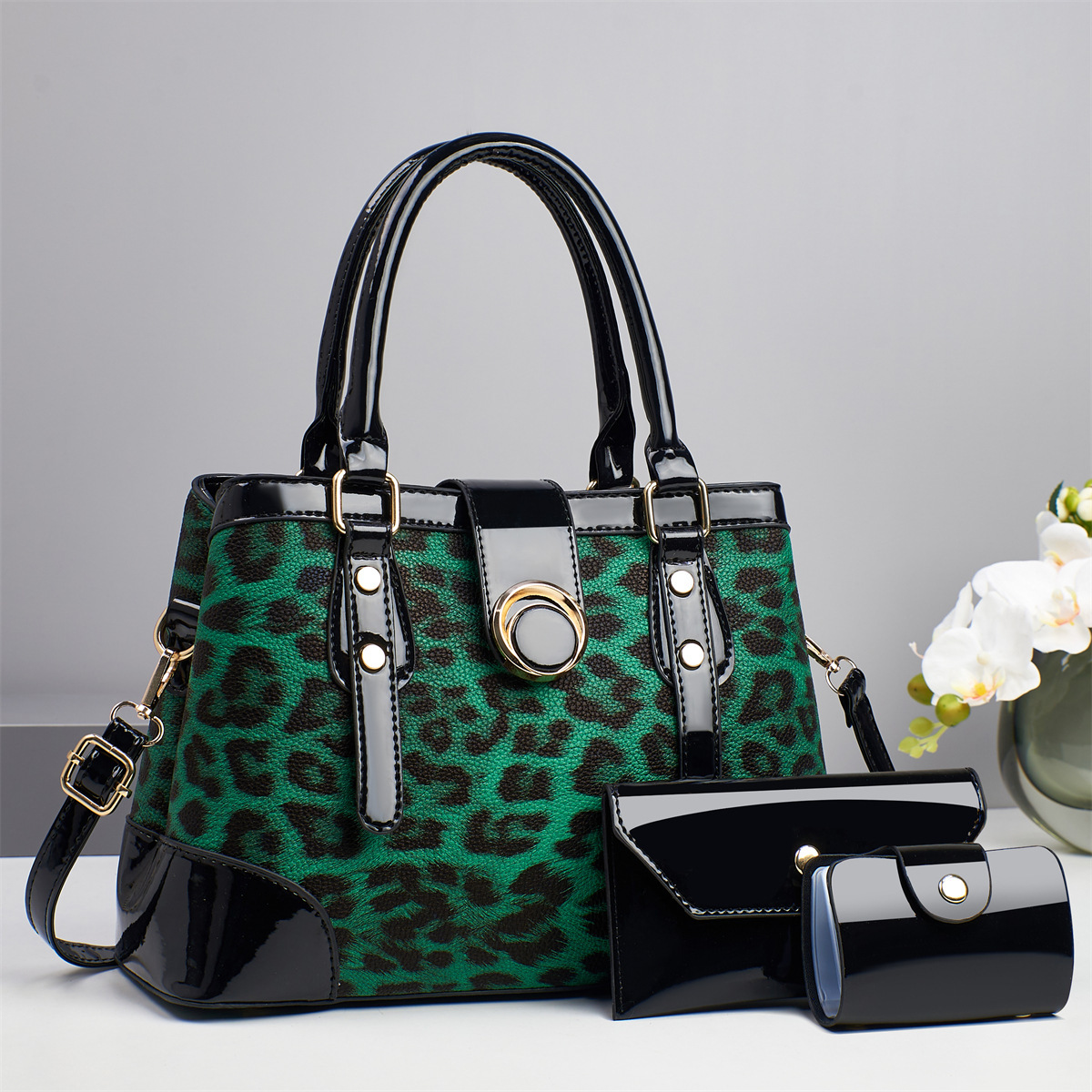 Women Large Capacity Handbag Shoulder Crossbody Bag - Image 5